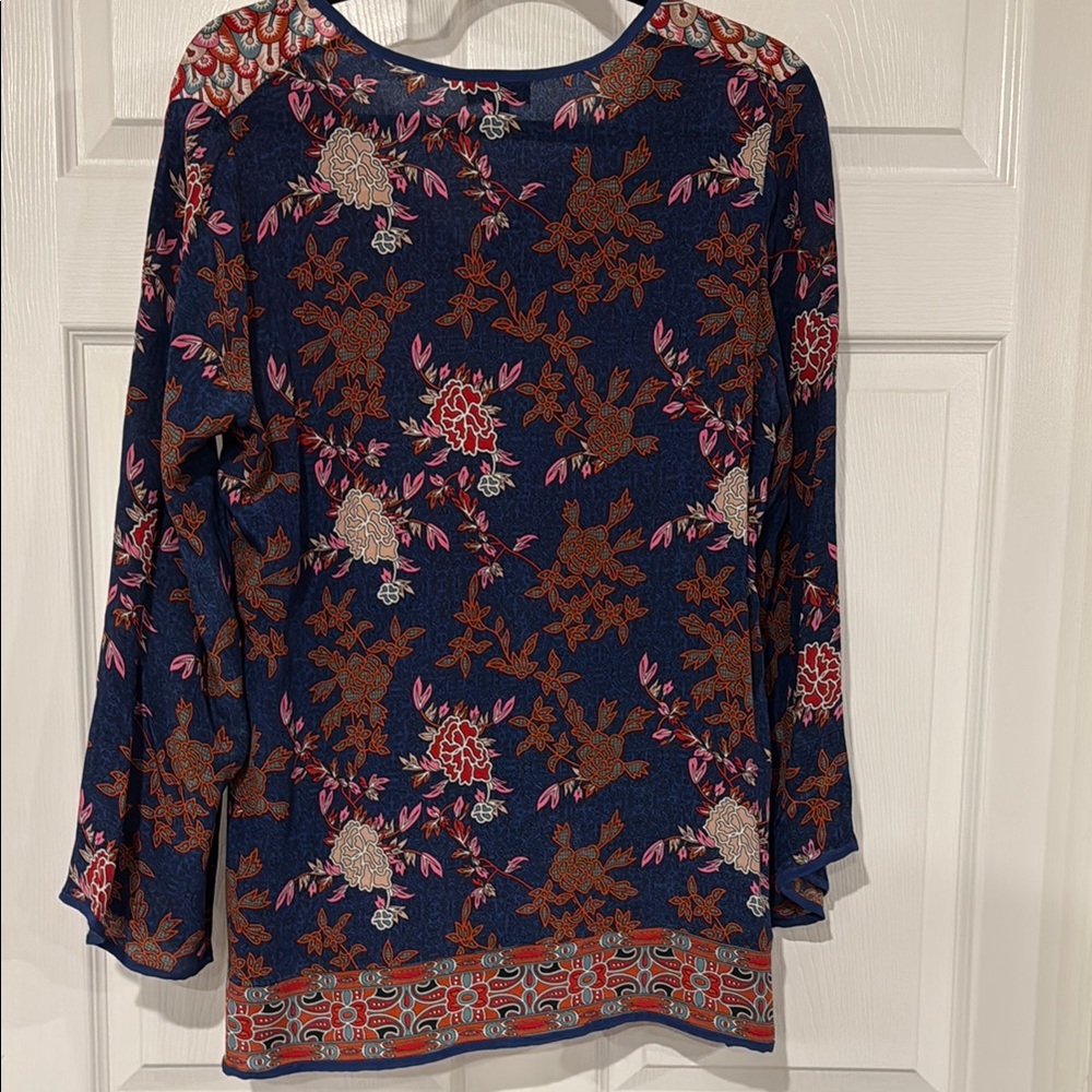 Tolani Red and Blue Graphic Tunic with 3/4 Sleeves - Picture 2 of 2